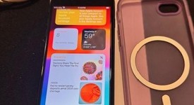 Good
													Apple iPhone SE 3rd Gen 2022 - Unlocked, Midnight, 64 GB, A2595, photo 1 of 9