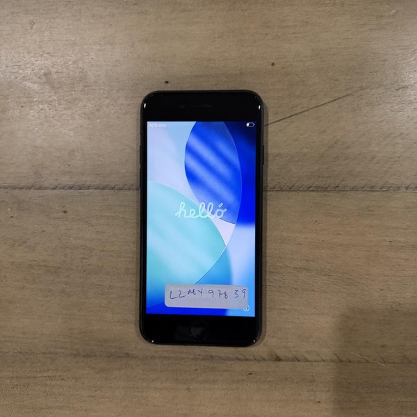 Apple iPhone SE 3rd Gen 2022 - Unlocked, 128 GB, Midnight, A2595