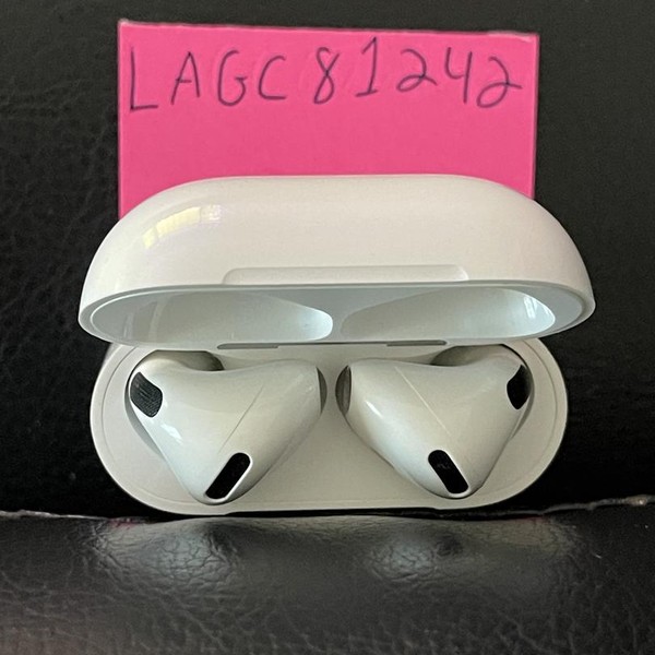 Apple AirPods (4th Gen) - Active Noise Cancellation