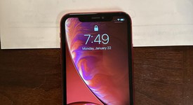 Good
													Apple iPhone Xr - AT&T, Red, 128 GB, A1984, photo 4 of 12