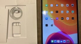 Mint
													Apple iPad Pro 12.9" 3rd Gen 2018 - Wi-Fi, Silver, 256 GB, A1876, photo 2 of 14