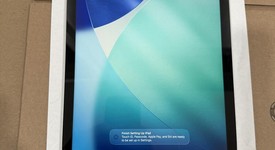 Fair
													Apple iPad 10th Gen - Unlocked, Silver, 256 GB, A2757, photo 1 of 10