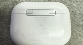 Used
													Apple AirPods Pro 2 - Lightning, photo 5 of 11