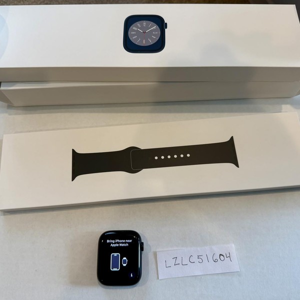 Apple Watch Series 8 45mm - Unlocked, Midnight, A2774 - Cellular, Aluminum