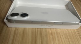 Mint
													Apple iPhone 17 - Unlocked, White, 256 GB, A3258, photo 5 of 8