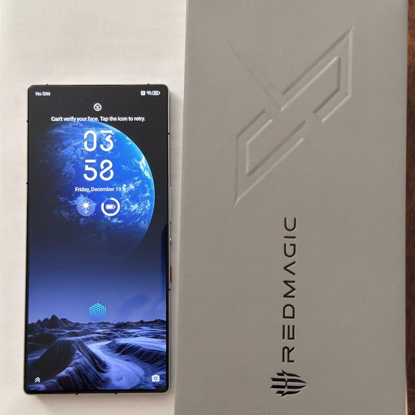 REDMAGIC 10 Pro - Unlocked, 512 GB, Moonlight, 16 GB