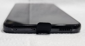 Mint
													Samsung Galaxy S22 - Unlocked, Black, 128 GB, 8 GB, SM-S901U1, photo 5 of 7