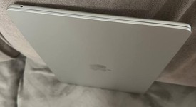 Good
													MacBook Air 2025 (M4) - 15" - Apple M4, Silver, 512 GB, 16 GB, photo 5 of 11