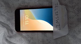 Good
													Apple iPhone SE 2nd Gen 2020 - Unlocked, Red, 64 GB, A2275, photo 4 of 7