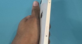 Good
													Apple iPhone 12 - Unlocked, White, 256 GB, A2172, photo 4 of 7