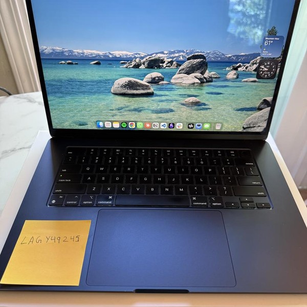 MacBook Air 2024 (M3) - 15 inch - 256 GB, Midnight, 8 GB, Apple M3, 10-core GPU
