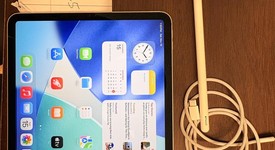 Good
													Apple iPad Pro 11" 3rd Gen 2021 - Unlocked, Silver, 128 GB, photo 3 of 8