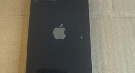 Mint
													Apple iPhone 13 - Unlocked, Midnight, 128 GB, A2482, photo 2 of 9