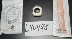 Good
													Apple Watch SE 2nd Gen 40mm - Unlocked, Silver, A2726 - Cellular, Aluminum, photo 2 of 3