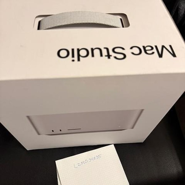 Mac Studio 2023 - Apple M2 Max, 512 GB, 32 GB, 30 Core GPU