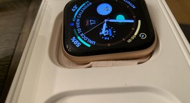Mint
													Apple Watch Series 4 44mm - Gold, A1978 - GPS, Aluminum, photo 3 of 8