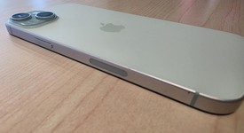Good
													Apple iPhone 15 Plus - Unlocked, Green, 256 GB, A2847, photo 4 of 4
