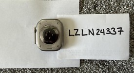 Mint
													Apple Watch Ultra 2 49mm - Unlocked, Natural, A2986, photo 3 of 6