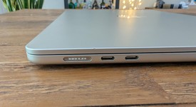 Good
													MacBook Air 2023 (M2) - 15" - Apple M2, Starlight, 1 TB, 16 GB, photo 3 of 8