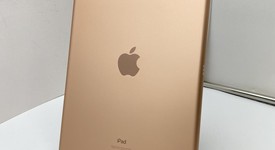 Fair
													Apple iPad 7th Gen - Unlocked, Gold, 128 GB, A2200, photo 3 of 7