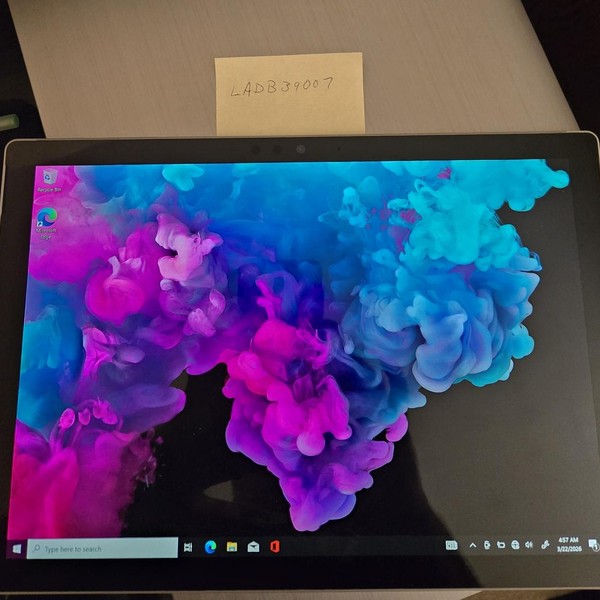 Microsoft Surface Pro 6 - Wi-Fi, 128 GB, Silver, 8 GB
