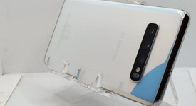 Good
													Samsung Galaxy S10 - Unlocked, White, 128 GB, 8 GB, SM-G973U1, photo 1 of 4