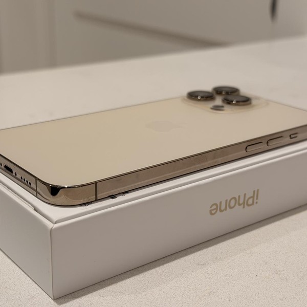 Apple iPhone 14 Pro Max - Unlocked, 128 GB, Gold, A2651