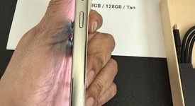 Mint
													Moto G Stylus 5G (2024) - Unlocked, Tan, 128 GB, 8 GB, photo 3 of 6