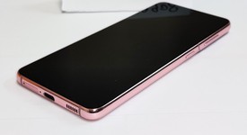 Good
													Samsung Galaxy S21 5G - Unlocked, Pink, 128 GB, 8 GB, SM-G991U1, photo 4 of 10