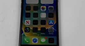 Fair
													Apple iPhone SE 3rd Gen 2022 - TracFone, Midnight, 64 GB, A2595, photo 1 of 7