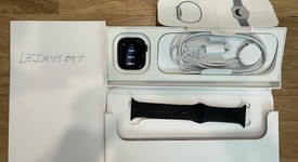 Good
													Apple Watch Series 10 42mm - Unlocked, Black, A3001 - Cellular, Aluminum, photo 1 of 3