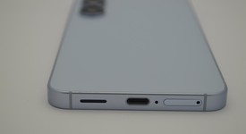 Good
													Samsung Galaxy S25 - Unlocked, Icy Blue, 256 GB, 12 GB, SM-S931U1, photo 3 of 6