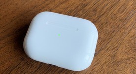 Used
													Apple AirPods Pro - Wireless Case, photo 4 of 7