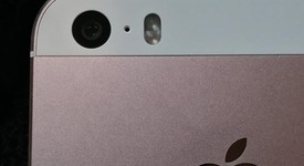 Good
													Apple iPhone SE 1st Gen 2016 - Unlocked, Rose Gold, 128 GB, A1662, photo 3 of 8