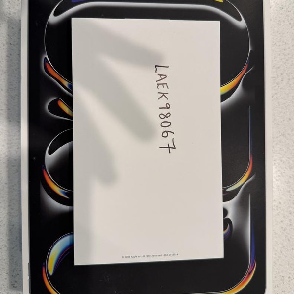 Apple iPad Pro 11 inch (M5) 2025 - Wi-Fi, 256 GB, Silver, Apple M5 9-Core, A3357, Standard Glass