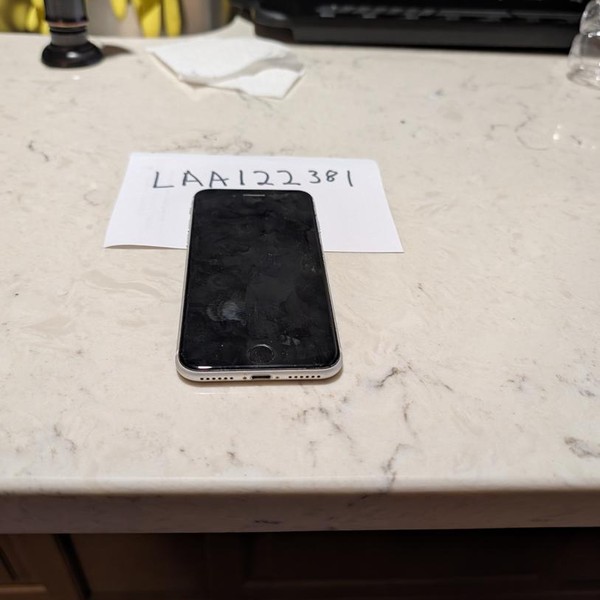 Apple iPhone SE 2nd Gen 2020 - Unlocked, 64 GB, White, A2275