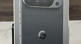 New
													Google Pixel 10 Pro XL - Unlocked, Obsidian, 256 GB, GUL82, photo 5 of 5