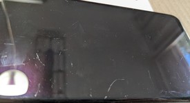 Good
													LG V40 ThinQ - Verizon, Black, LM-V405UA, photo 3 of 11