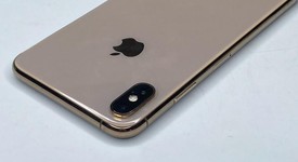 Mint
													Apple iPhone Xs Max - Unlocked, Gold, 64 GB, A1921, photo 4 of 8