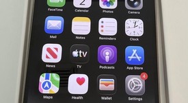 Mint
													Apple iPhone 14 Pro Max - AT&T, Gold, 128 GB, A2651, photo 2 of 14