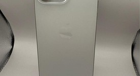 Good
													Apple iPhone 15 Pro Max - Unlocked, White, 256 GB, A2849, photo 3 of 6