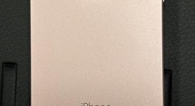 Good
													Apple iPhone SE 1st Gen 2016 - Unlocked, Rose Gold, 64 GB, A1662, photo 4 of 8