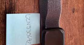 Good
													Apple Watch Series 7 45mm - Unlocked, Midnight, A2477 - Cellular, Aluminum, photo 1 of 6