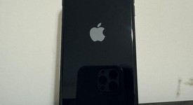 Good
													Apple iPhone SE 3rd Gen 2022 - Unlocked, Midnight, 64 GB, A2595, photo 2 of 7