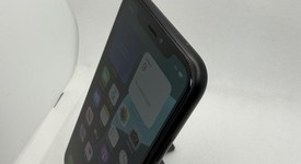 Mint
													Apple iPhone Xr - Unlocked, Black, 64 GB, A1984, photo 3 of 8