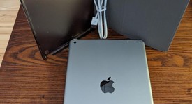 Good
													Apple iPad 5th Gen - Wi-Fi, Gray, 32 GB, A1822, photo 2 of 3