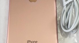 Mint
													Apple iPhone 6S - Unlocked, Rose Gold, 32 GB, A1688, photo 2 of 6