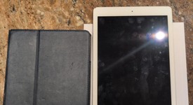 Good
													Apple iPad Air - Wi-Fi, Gray, 64 GB, photo 1 of 4