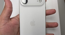 Mint
													Apple iPhone Air - Unlocked, Cloud White, 256 GB, A3260, photo 5 of 6