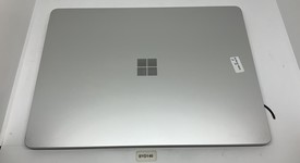 Good
													Microsoft Surface Laptop 7 - Platinum, 256 GB, 16 GB, 13.8", photo 5 of 11